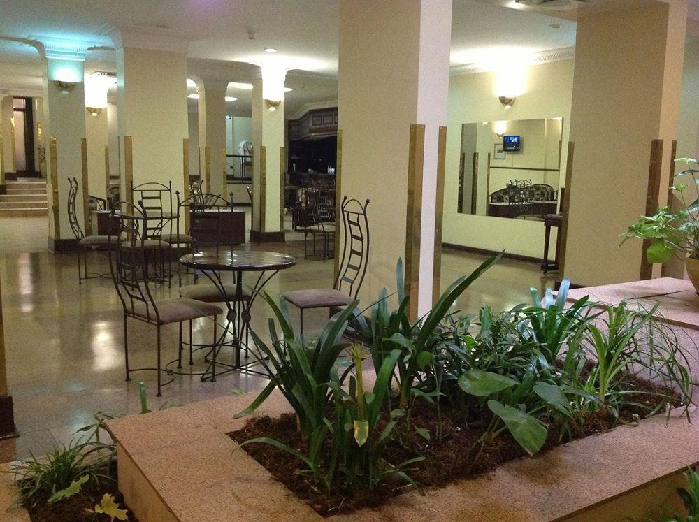 New Ambassador Hotel Harare Exterior photo