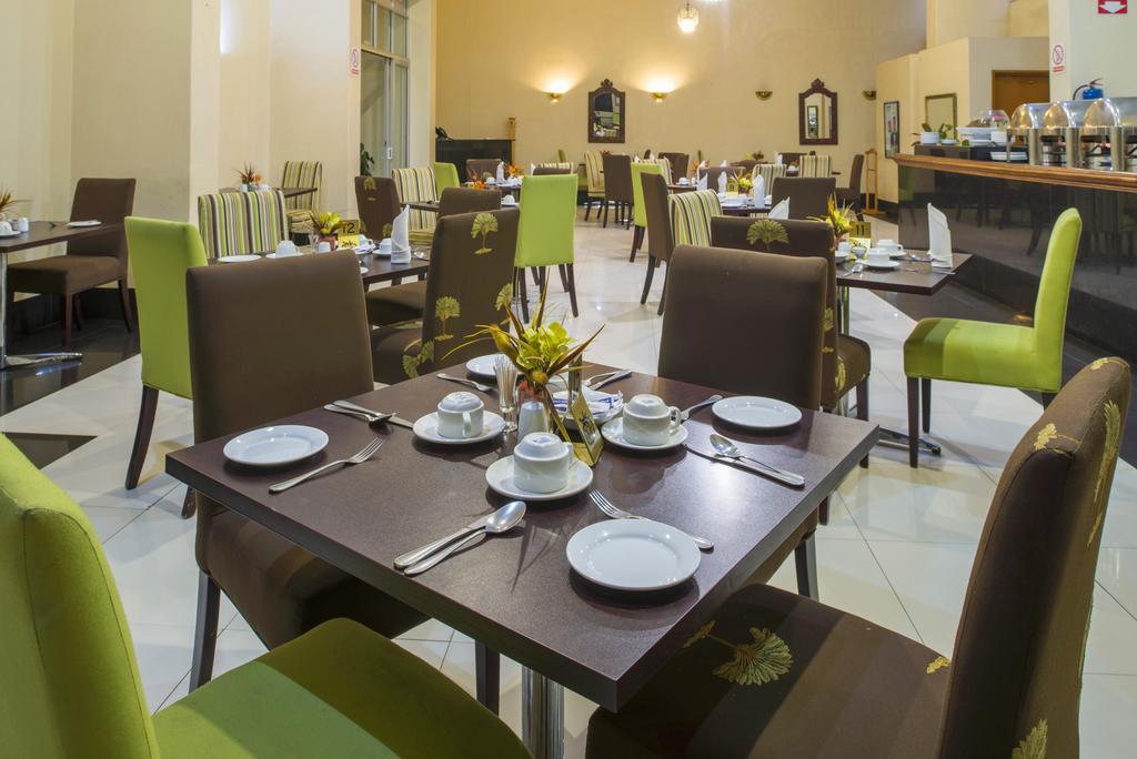 New Ambassador Hotel Harare Exterior photo