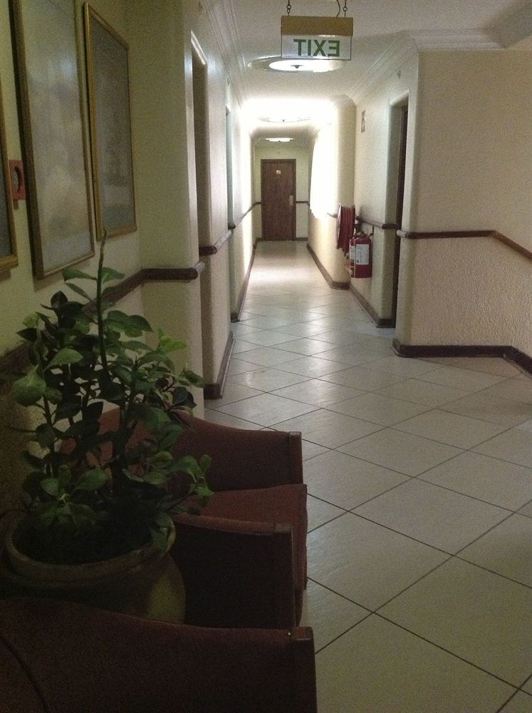 New Ambassador Hotel Harare Exterior photo